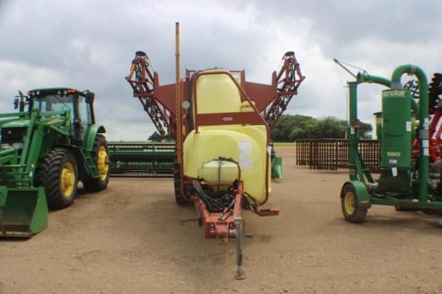Image of Hardi NP1100 equipment image 2