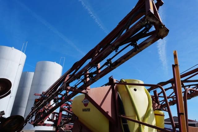 Image of Hardi NP1100 equipment image 4