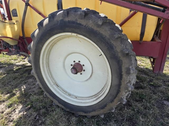 Image of Hardi Navigator equipment image 4