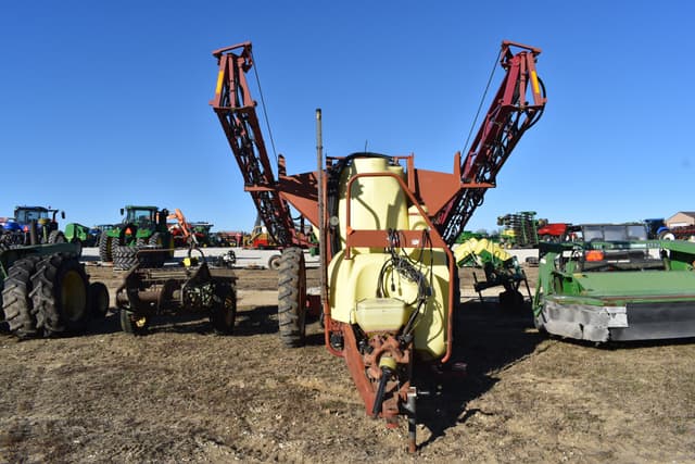 Image of Hardi Navigator equipment image 1