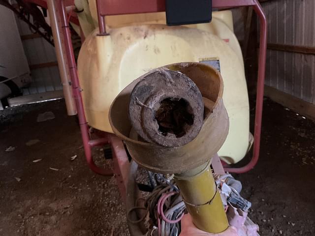 Image of Hardi NP1100 equipment image 4