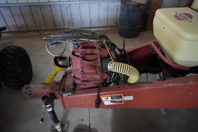 Image of Hardi NP1100 equipment image 2