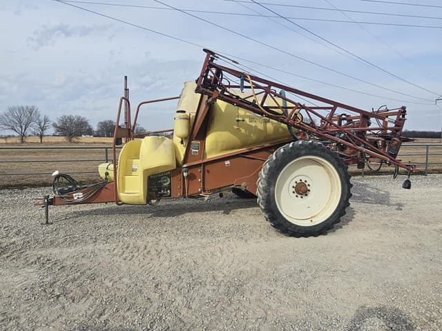 Image of Hardi NP1100 equipment image 2