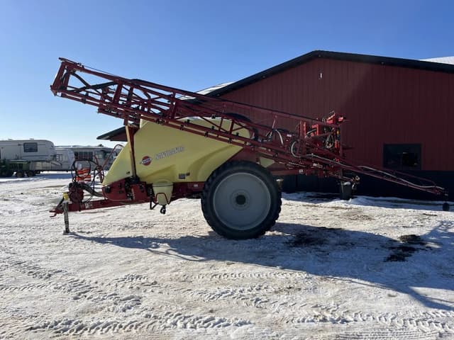 Image of Hardi Navigator 4000 equipment image 1