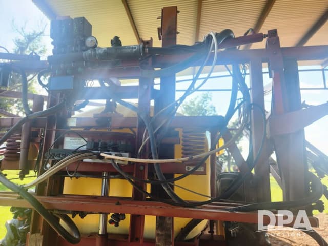 Image of Hardi Navigator equipment image 4