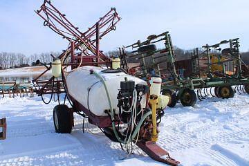 Image of Hardi TR500G equipment image 1