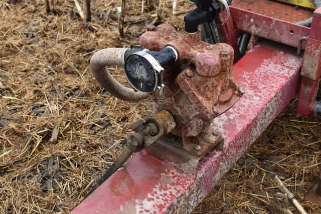 Image of Hardi TL300 equipment image 2