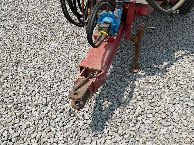 Image of Hardi TR1000 equipment image 2