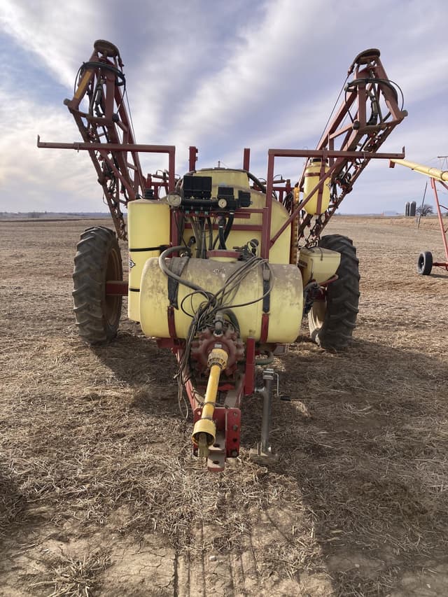 Image of Hardi TR1000 equipment image 2