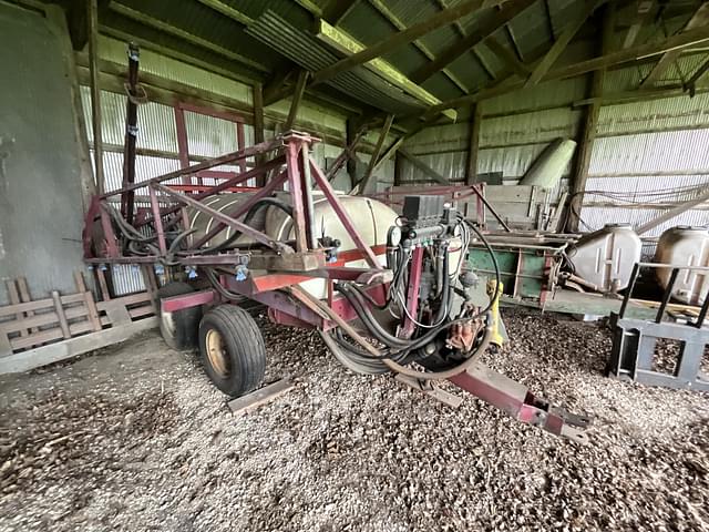 Image of Hardi TR500 equipment image 3