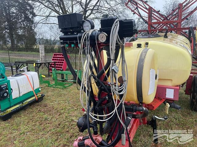 Image of Hardi TR500G equipment image 4