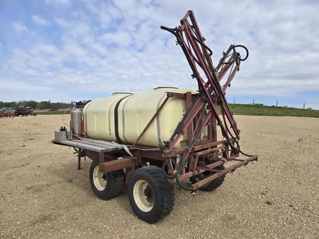 Image of Hardi TR800 equipment image 3