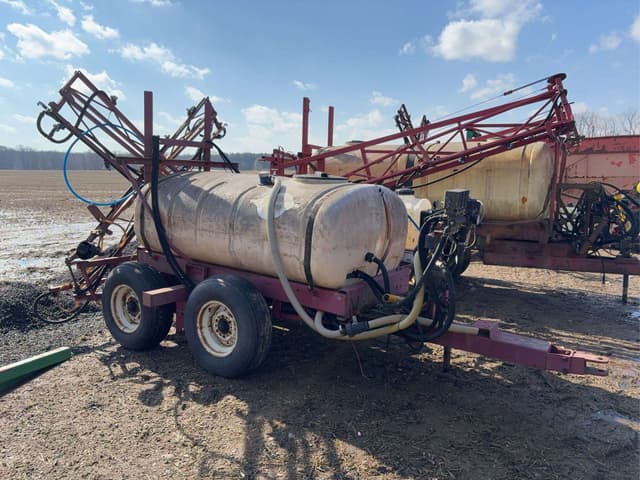 Image of Hardi TR500G equipment image 4