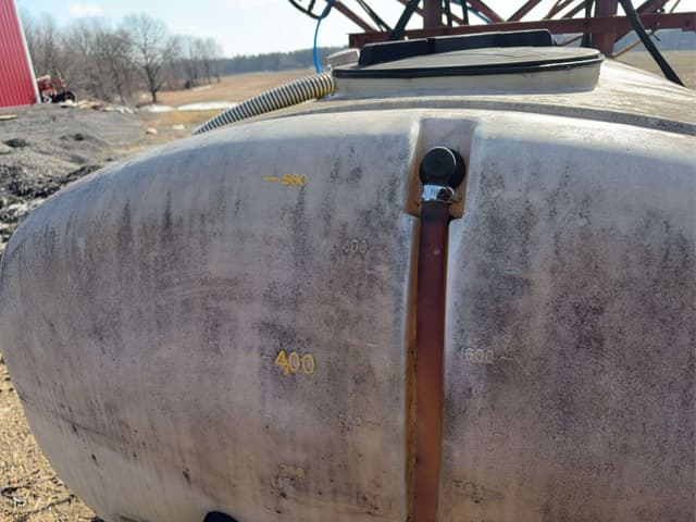 Image of Hardi TR500G equipment image 2