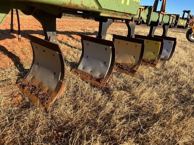 Image of Harrell 8205 equipment image 1