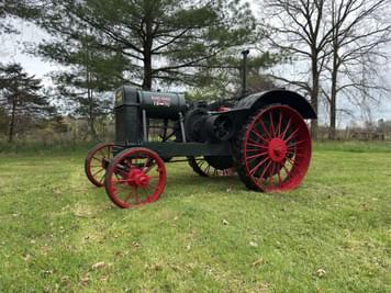 Main image Hart-Parr 18-36