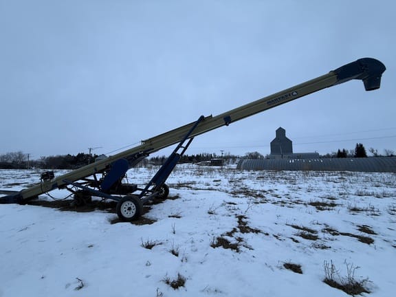 Harvest International 1545 Equipment Image0