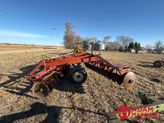 Image of International Harvester 480 equipment image 2