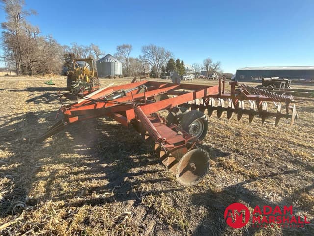 Image of International Harvester 480 equipment image 1
