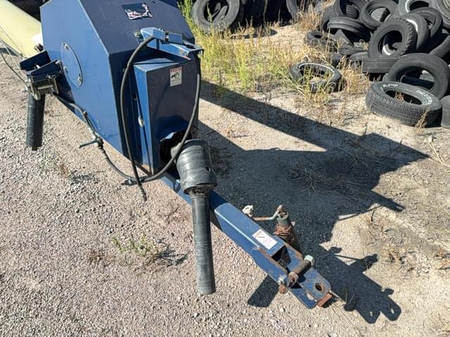 Image of Harvest International H1382 equipment image 3