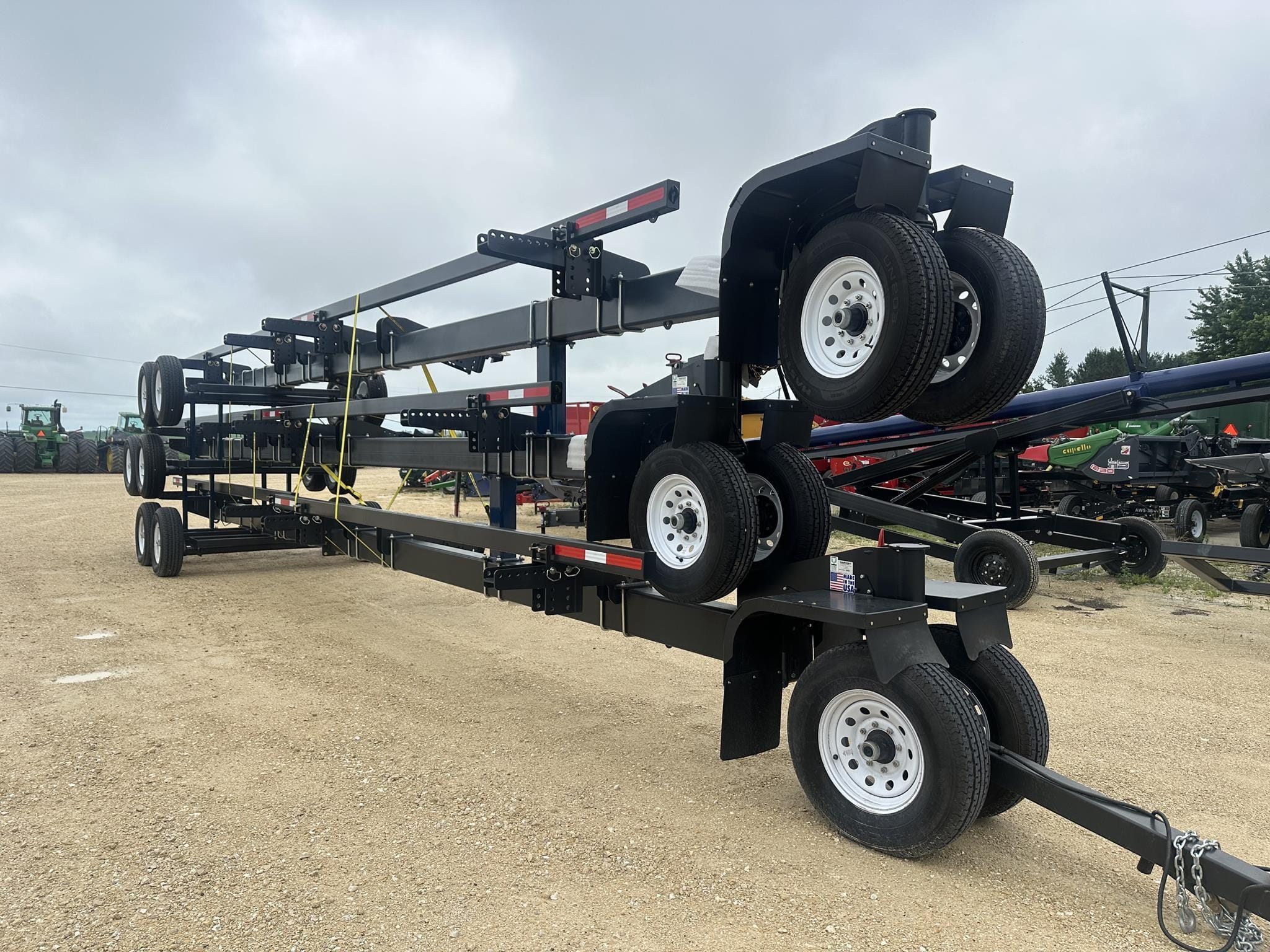 Harvest International Challenger 3840 Equipment Image0