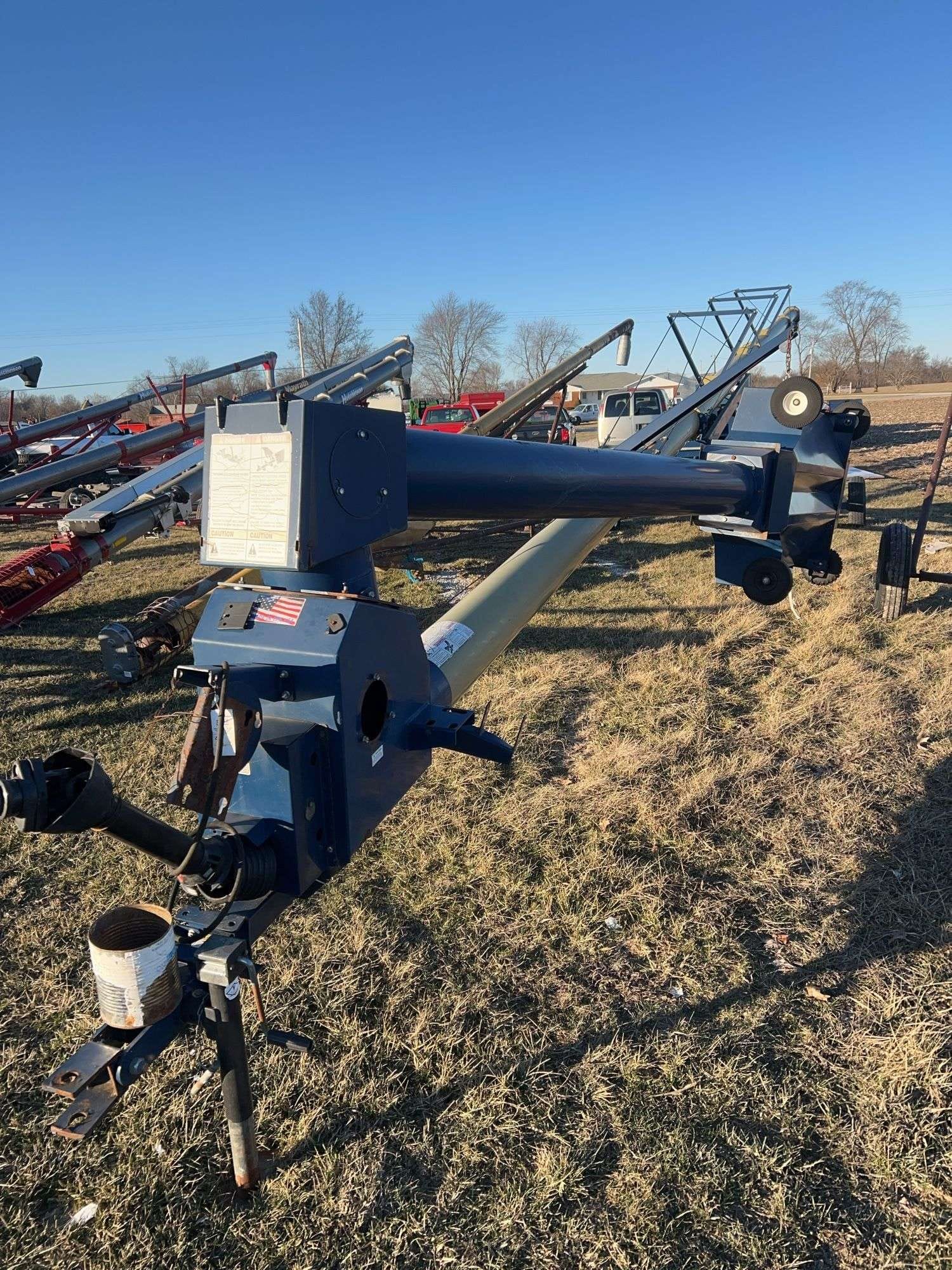 Harvest International 10x72 Equipment Image0