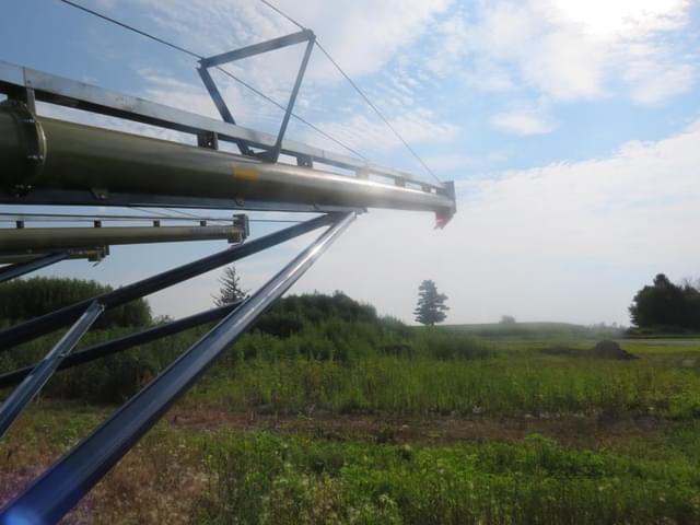 Image of Harvest International T1062 equipment image 3