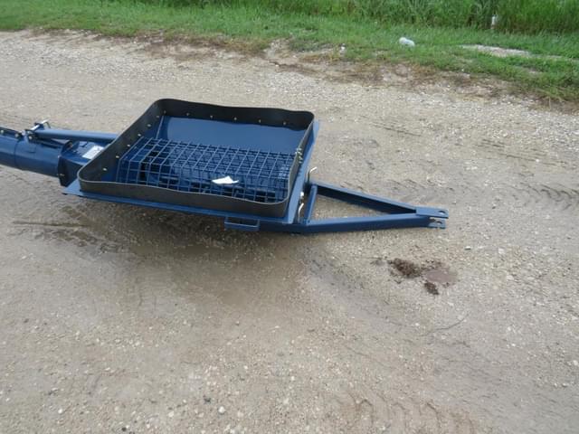 Image of Harvest International T852 equipment image 1