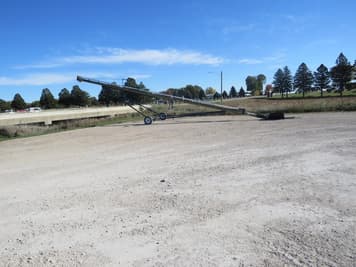 Main image Harvest International T852