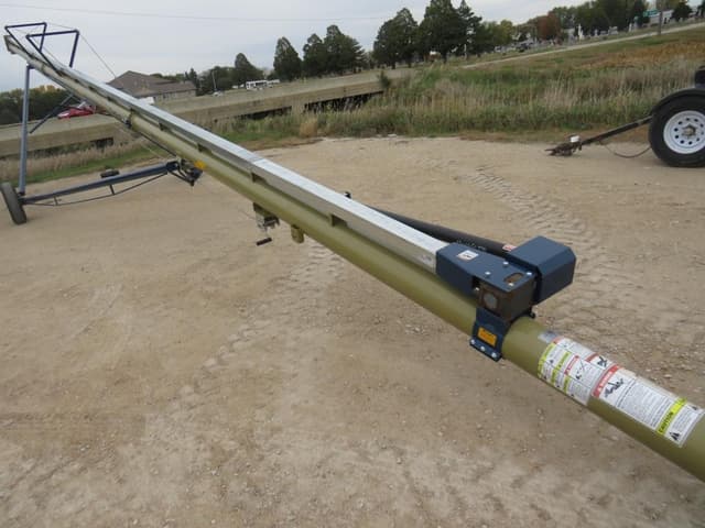 Image of Harvest International T862 equipment image 2