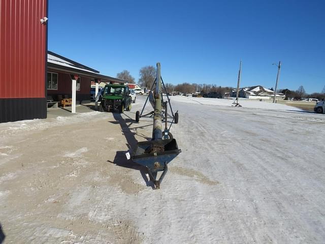 Image of Harvest International T1042 equipment image 1