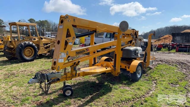 Image of Haulotte 4527A equipment image 2