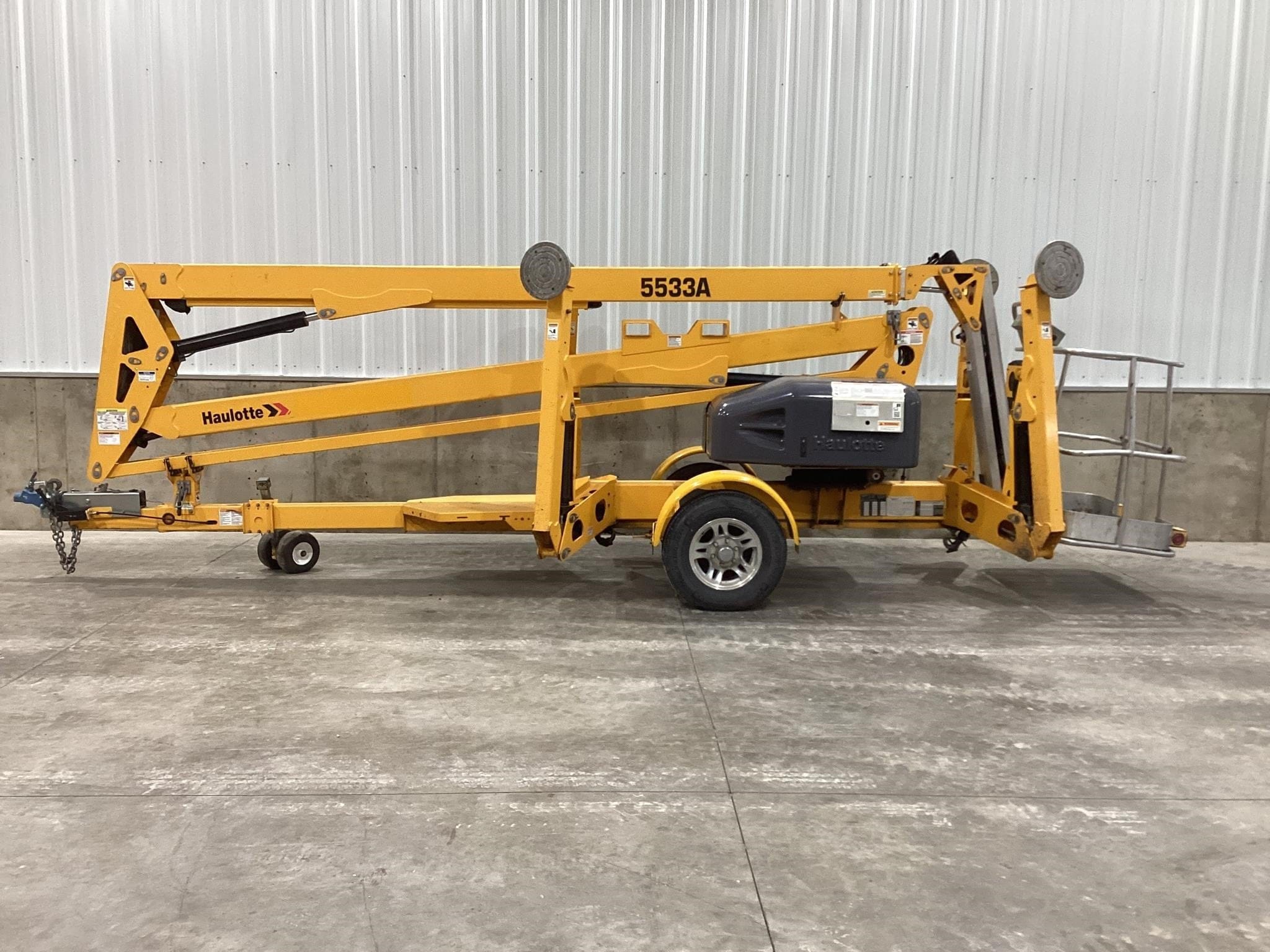2021 Haulotte 5533A Equipment Image0