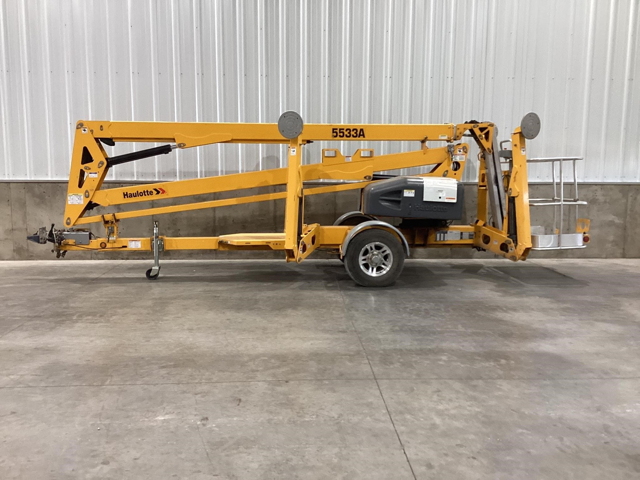 2019 Haulotte 5533A Equipment Image0