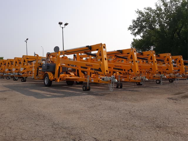 Image of Haulotte 5533A equipment image 1