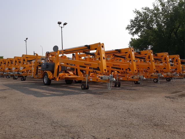 Image of Haulotte 5533A equipment image 1