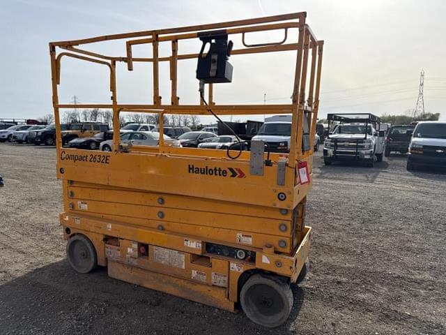 Image of Haulotte Compact 2632E equipment image 4