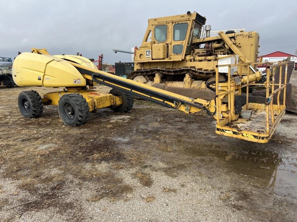 Haulotte HB40 Equipment Image0