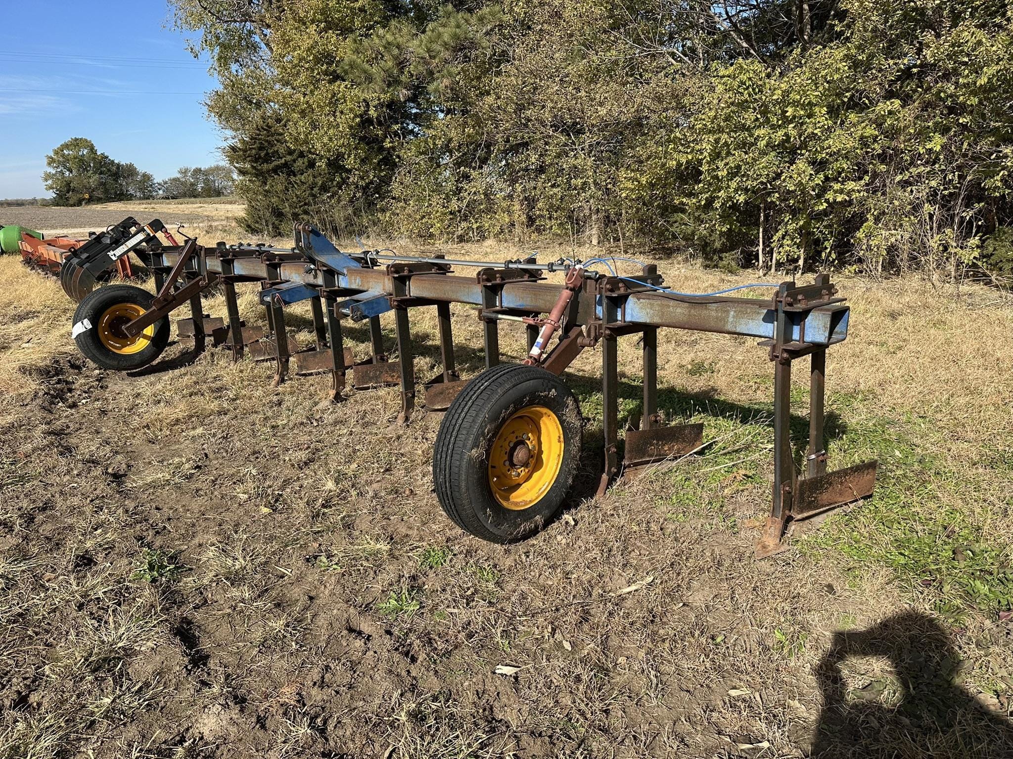 Hawkins 8R30 Equipment Image0