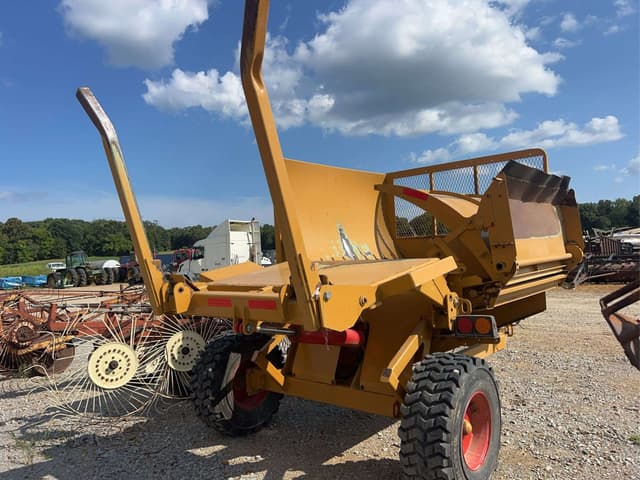 Image of Haybuster 2665 equipment image 3