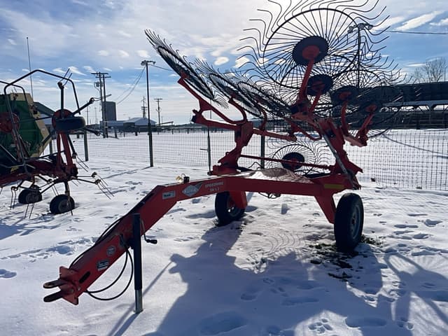 Image of Kuhn SR110 equipment image 1