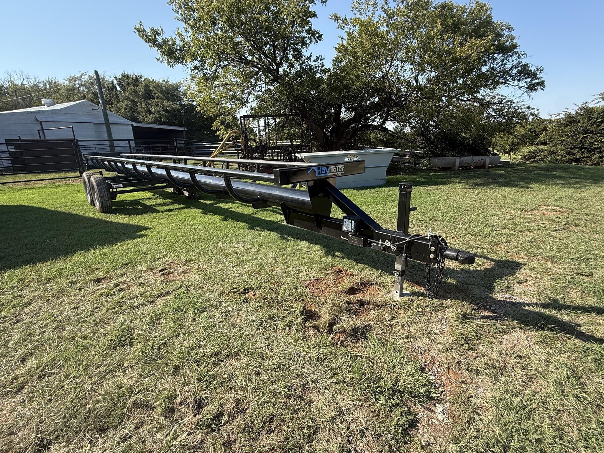 Hay Toter HT32BP Equipment Image0