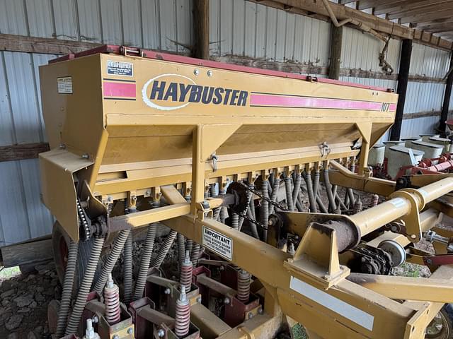 Image of Haybuster 107 equipment image 1