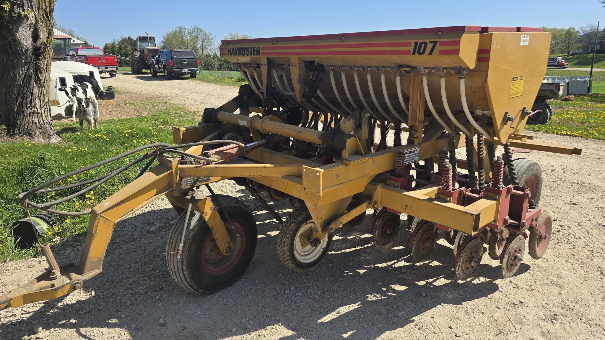 Haybuster 107 Equipment Image0