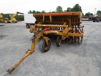 Main image Haybuster 107