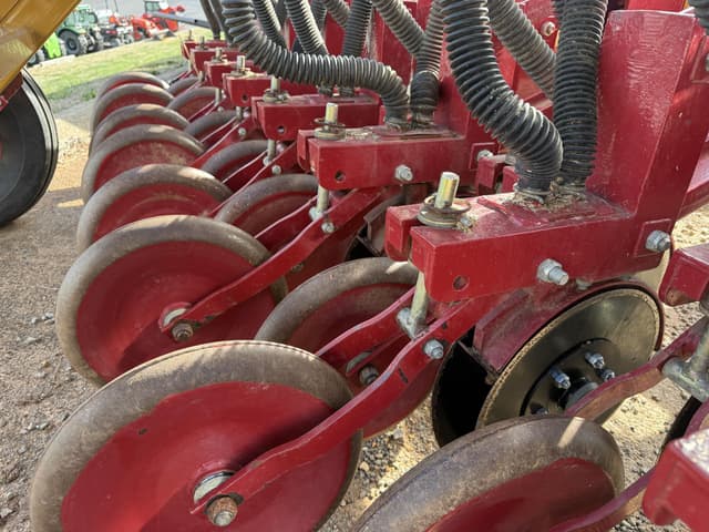 Image of Haybuster 107C equipment image 4