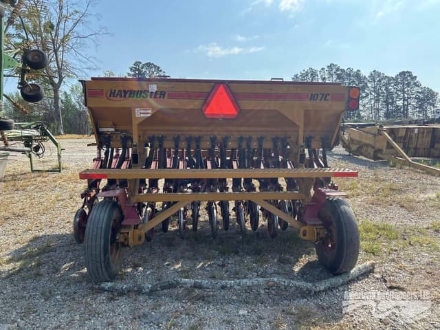 Image of Haybuster 107C equipment image 1