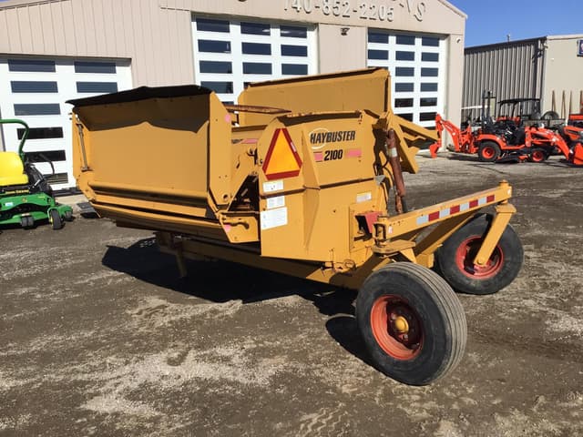 Image of Haybuster 2100 equipment image 3