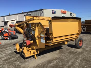 Main image Haybuster 2100