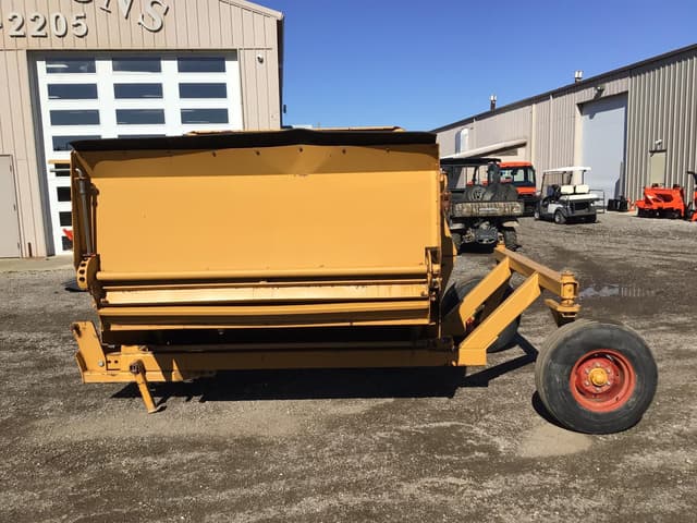 Image of Haybuster 2100 equipment image 4